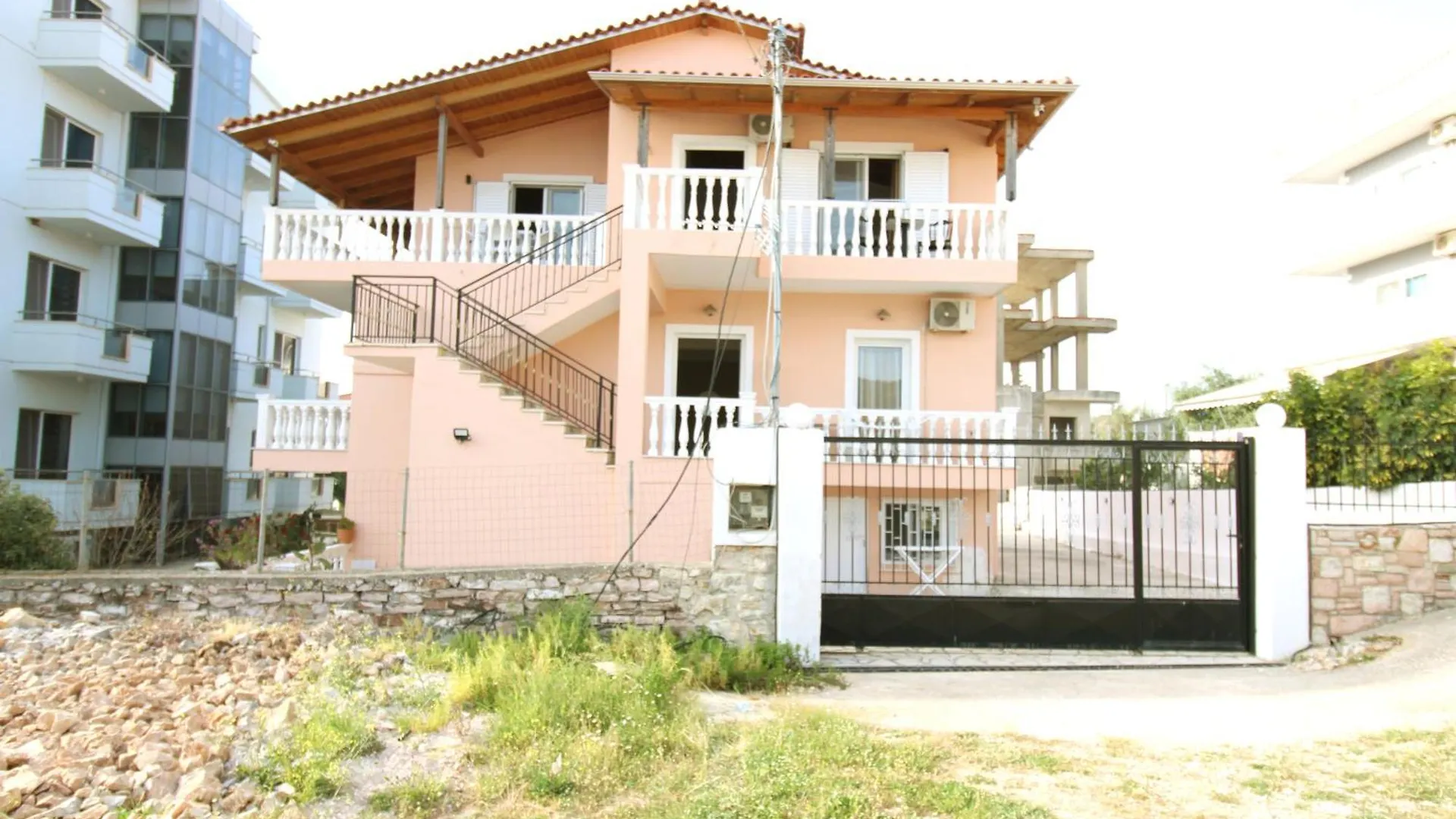 Villa Sunny קסאמיל אלבניה