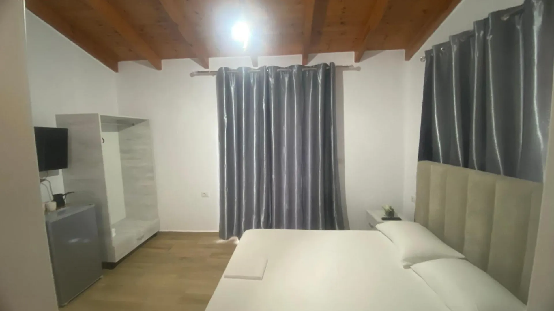 Villa Sunny Ksamil 0*,  Albania