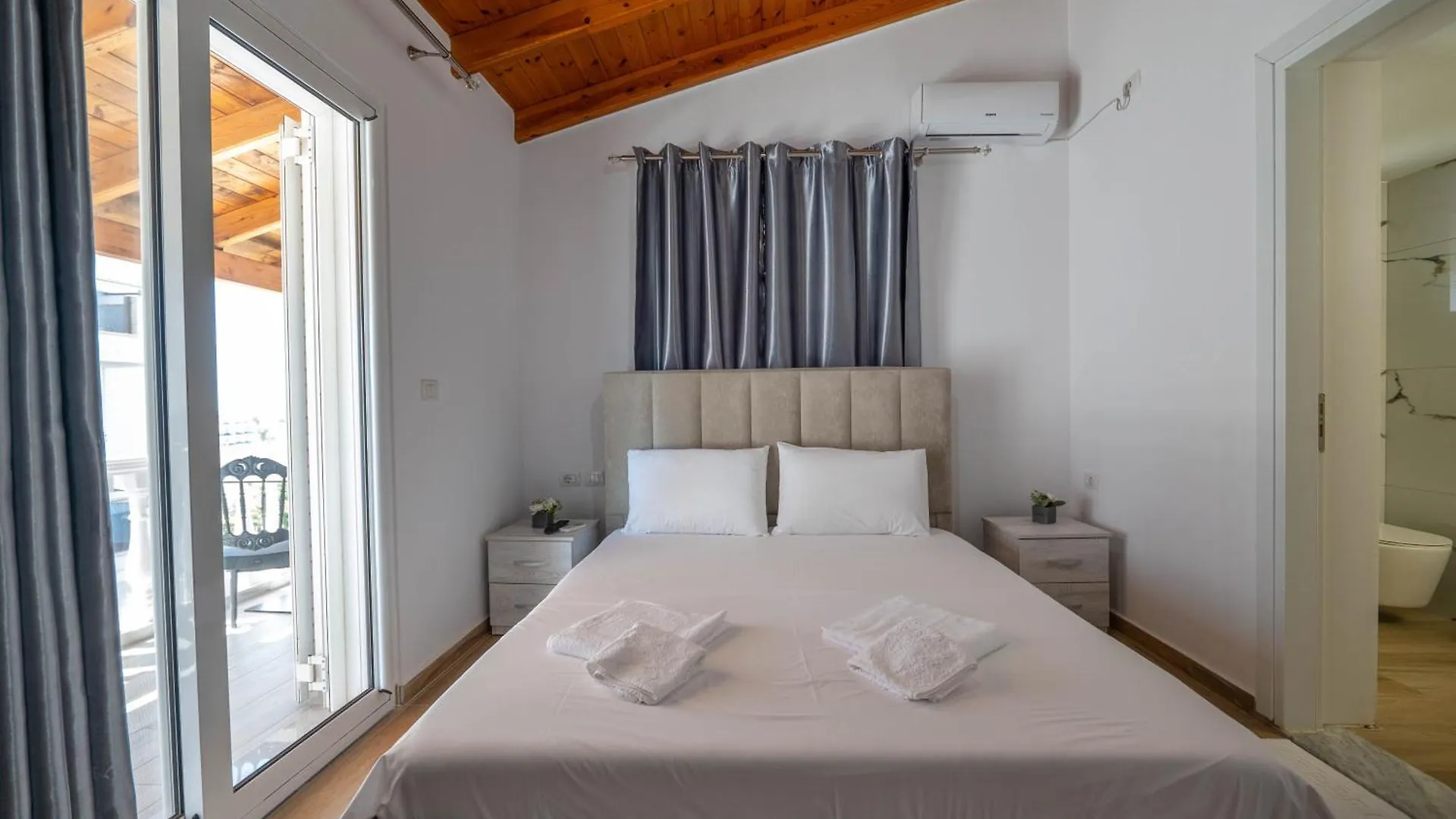 Villa Sunny קסאמיל דירה
